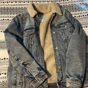 Hollister Sherpa Jean jacket